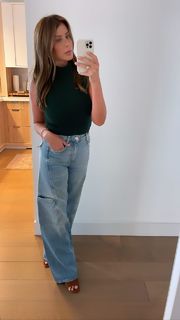 Lo Bosworth feet photo 3