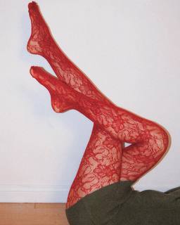 Lo3tus feet photo 3