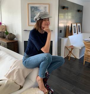 Loan Chabanol feet photo 15