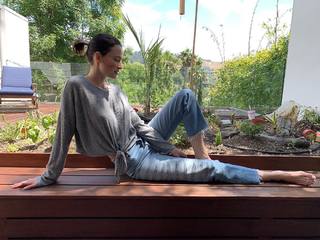 Loan Chabanol feet photo 3