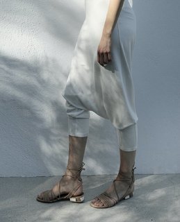 Loan Chabanol feet photo 18