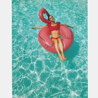 Lodovica Comello feet photo thumbnail