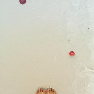 Logan Browning feet photo thumbnail