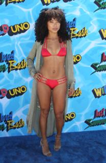 Logan Browning feet photo thumbnail