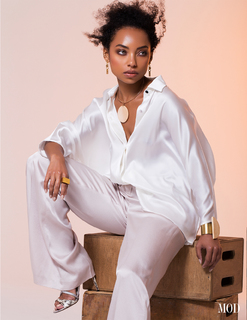 Logan Browning feet photo thumbnail