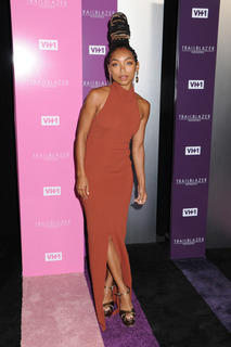 Logan Browning feet photo thumbnail