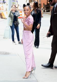 Logan Browning feet photo thumbnail