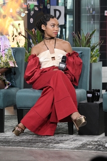 Logan Browning feet photo thumbnail
