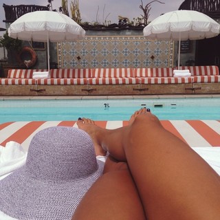 Logan Browning feet photo thumbnail