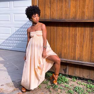 Logan Browning feet photo thumbnail