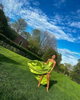 Logan Browning feet photo thumbnail