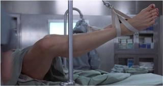 Lois Chiles feet photo 2