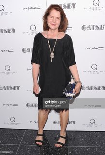 Lois Chiles feet photo 3
