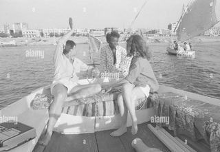 Lois Chiles feet photo 2