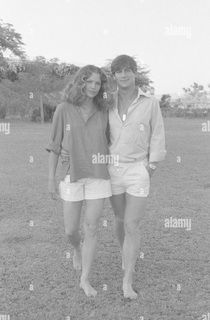 Lois Chiles feet photo 15