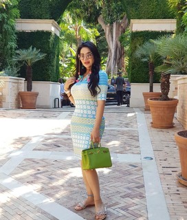 Lojain Omran feet photo 10