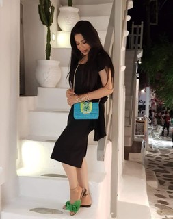 Lojain Omran feet photo 9