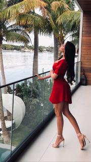Lola Astanova feet photo 9
