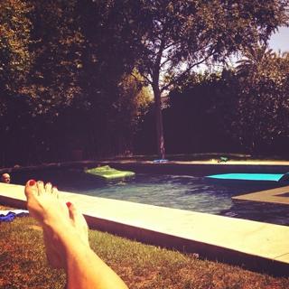 Lola Glaudini feet photo thumbnail