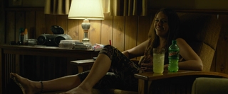 Lola Kirke feet photo 11