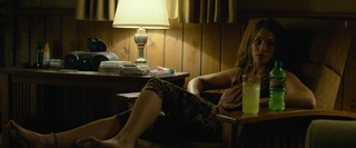 Lola Kirke feet photo 8