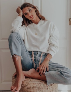 Lola Latorre feet photo 1