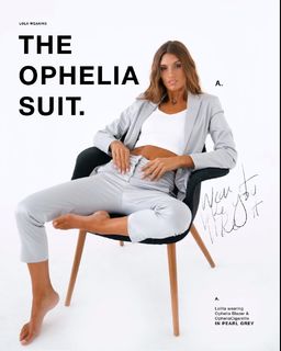 Lola Latorre feet photo 20