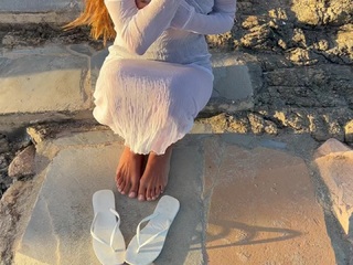 Lola Latorre feet photo 13