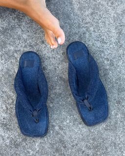 Lola Latorre feet photo 18