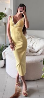 Lola Lolita feet photo thumbnail