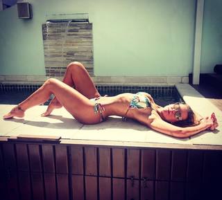 Lola Melnick feet photo 9