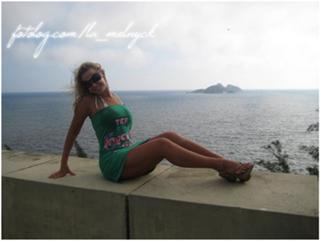 Lola Melnick feet photo 3