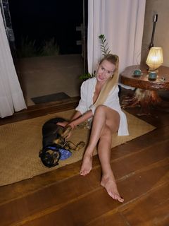 Lola Melnick feet photo 10