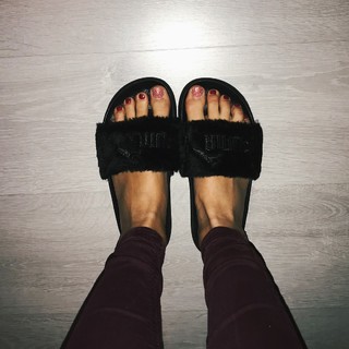 Lola Ortiz feet photo 2