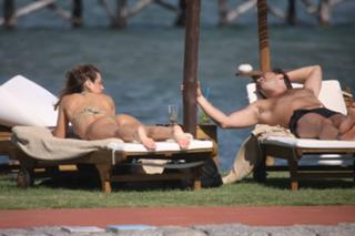 Lola Ponce feet photo thumbnail