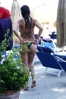 Lola Ponce feet photo thumbnail