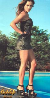 Lola Ponce feet photo thumbnail