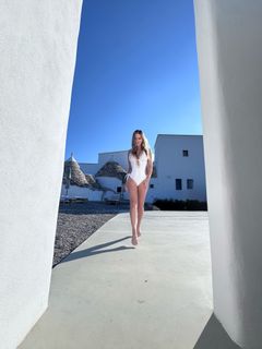 Lola Ponce feet photo 2