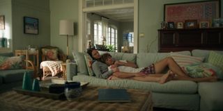 Lola Tung feet photo thumbnail