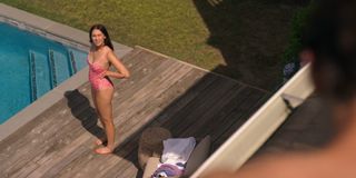 Lola Tung feet photo thumbnail