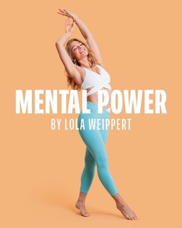 Lola Weippert feet photo thumbnail