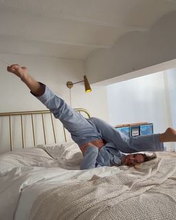Lola Weippert feet photo thumbnail