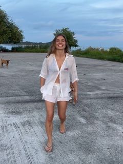 Lola Weippert feet photo thumbnail