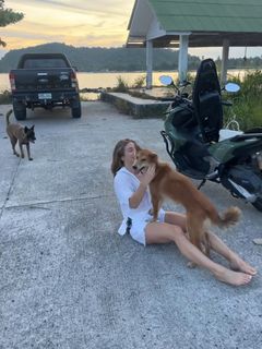 Lola Weippert feet photo thumbnail