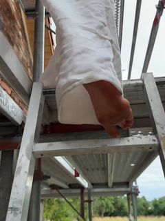 Lola Weippert feet photo thumbnail