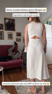 Lola Weippert feet photo thumbnail