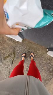 Lola Weippert feet photo thumbnail