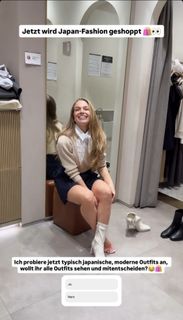 Lola Weippert feet photo 20