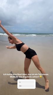 Lola Weippert feet photo 11