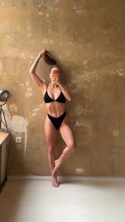 Lola Weippert feet photo 5